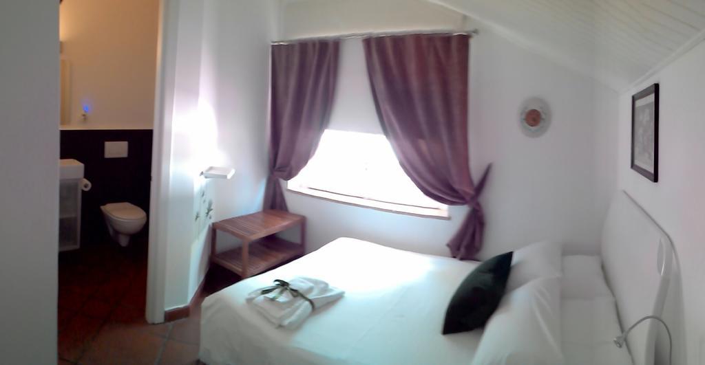 Bed And Breakfast Aloisio San Gregorio di Catania Szoba fotó