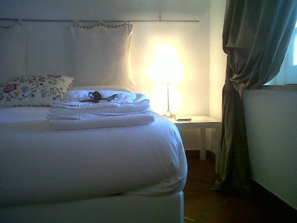 Bed And Breakfast Aloisio San Gregorio di Catania Szoba fotó